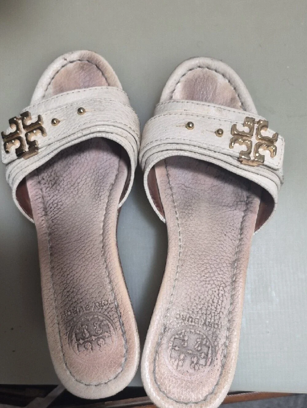 Tory Burch Cream Leather Slide Sandals with Gold Logo